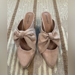 Jeffrey Campbell Women's Dusty Pink Suede Bow Mules